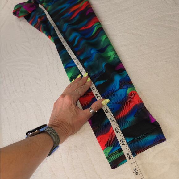 🎄 FILA Sport EUC Running Performance leggings Medium pink green blue Red Black - Picture 12 of 15